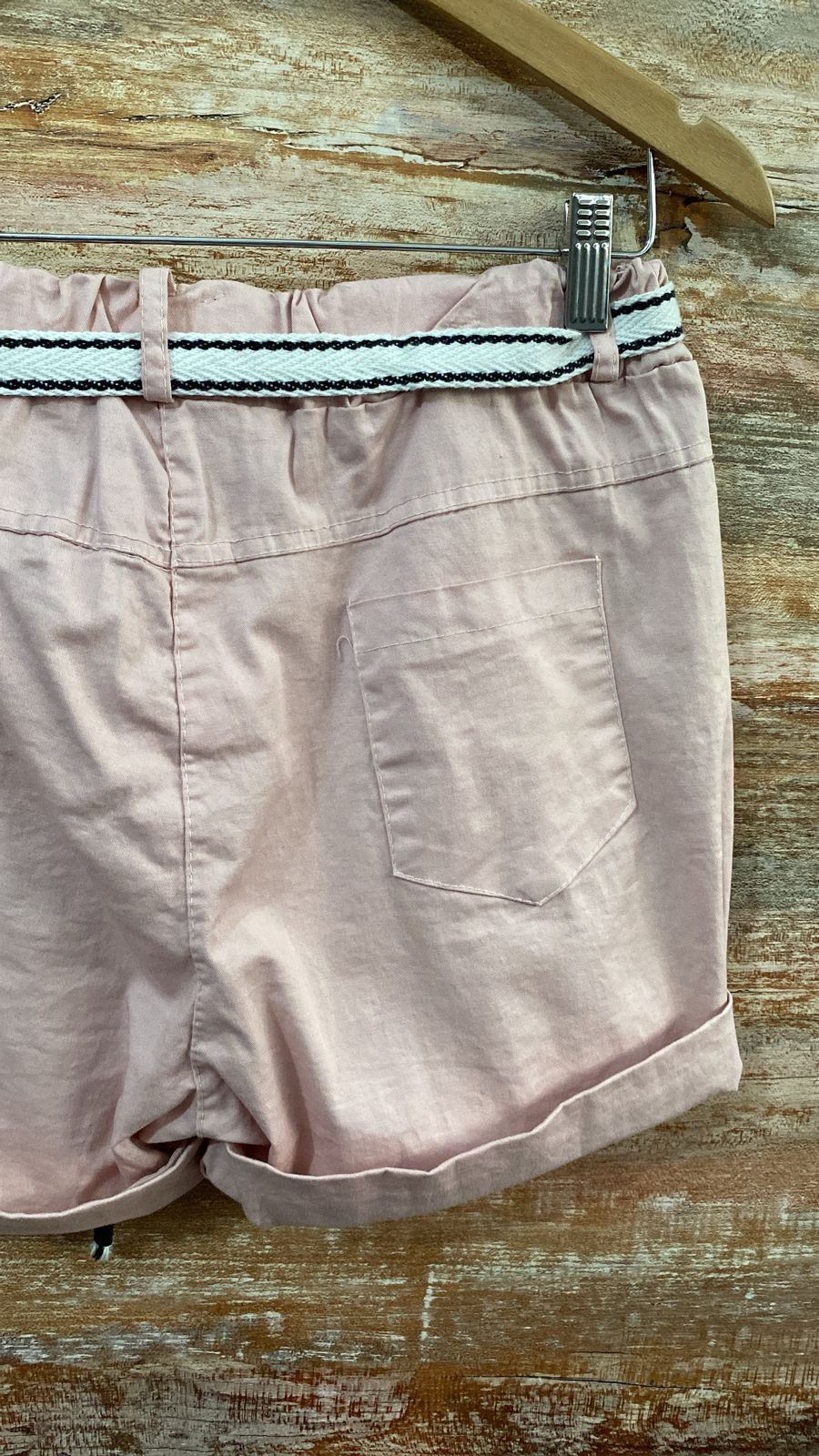 SUMMER SHORT