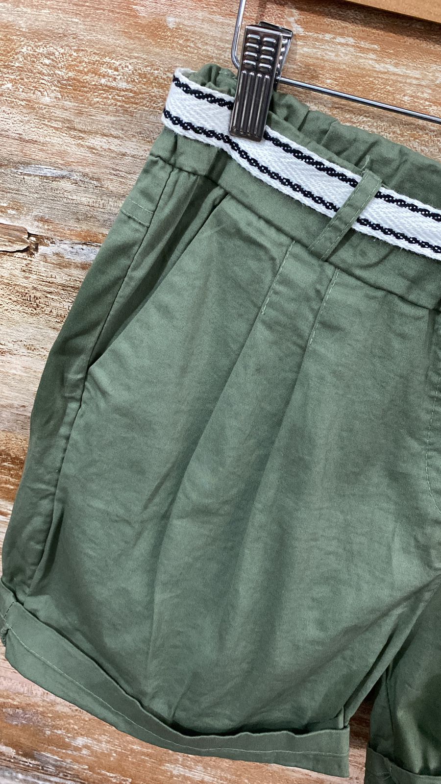 SUMMER SHORT