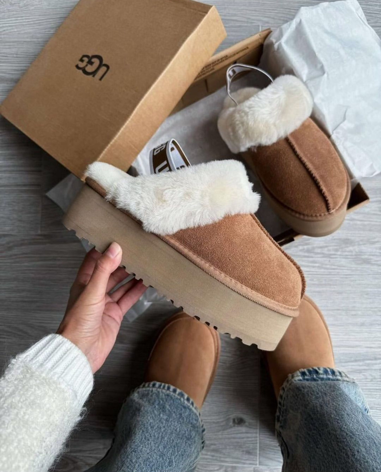 UGG