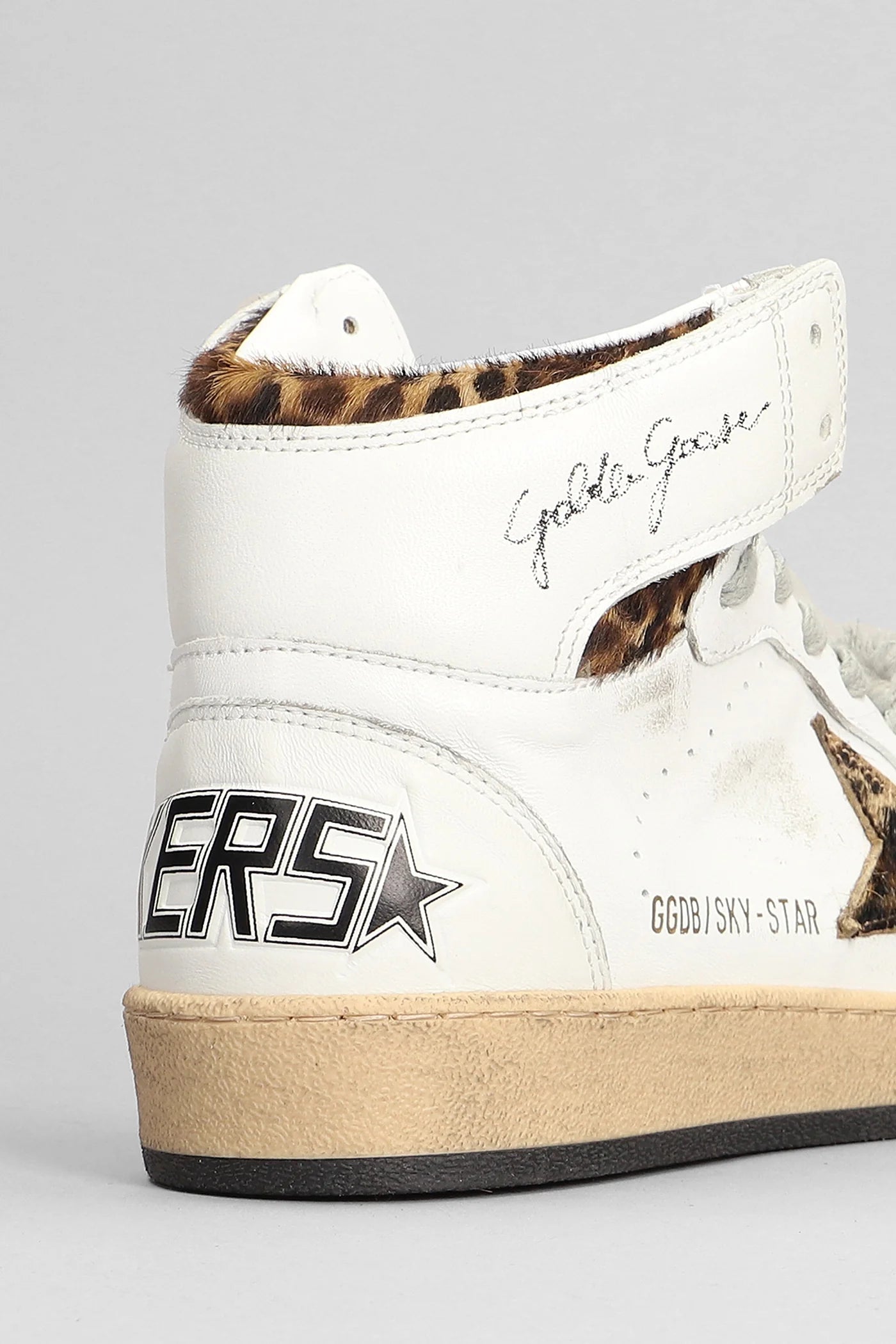 GOLDEN GOOSE