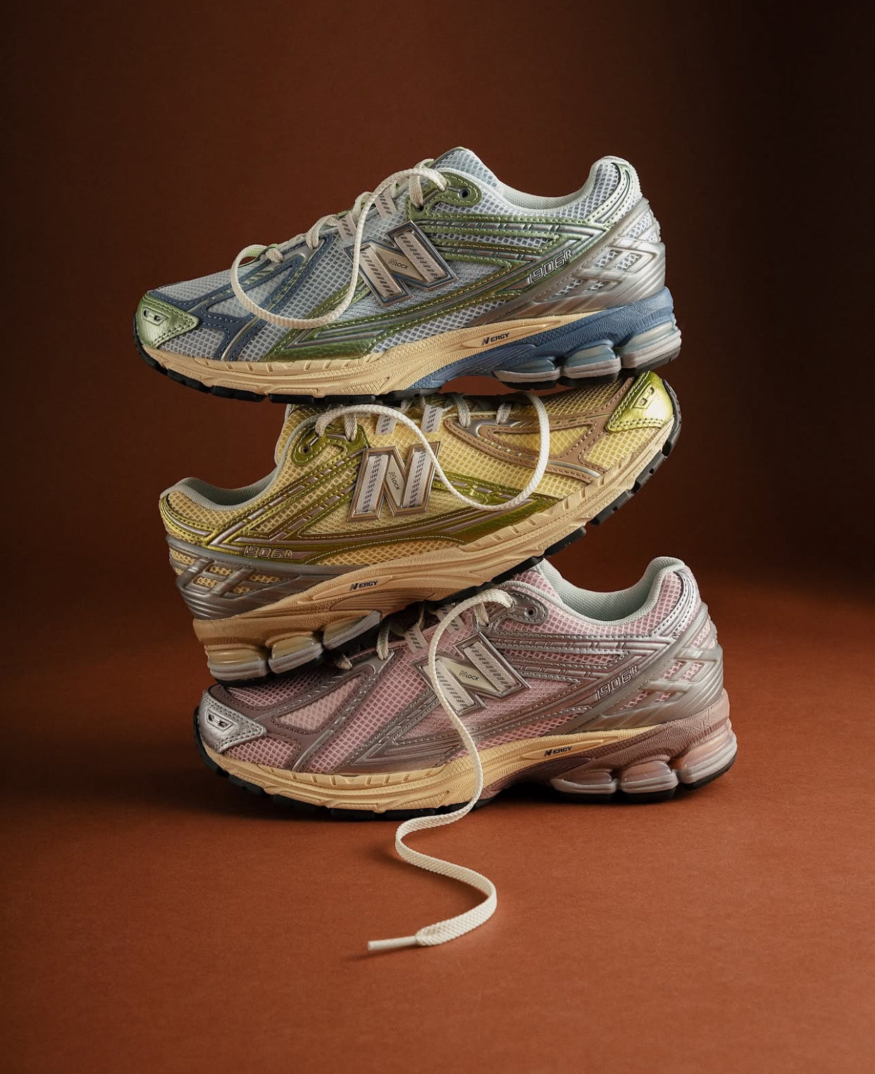 NEW BALANCE