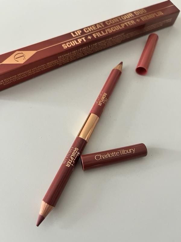 CHARLOTTE TILBURY