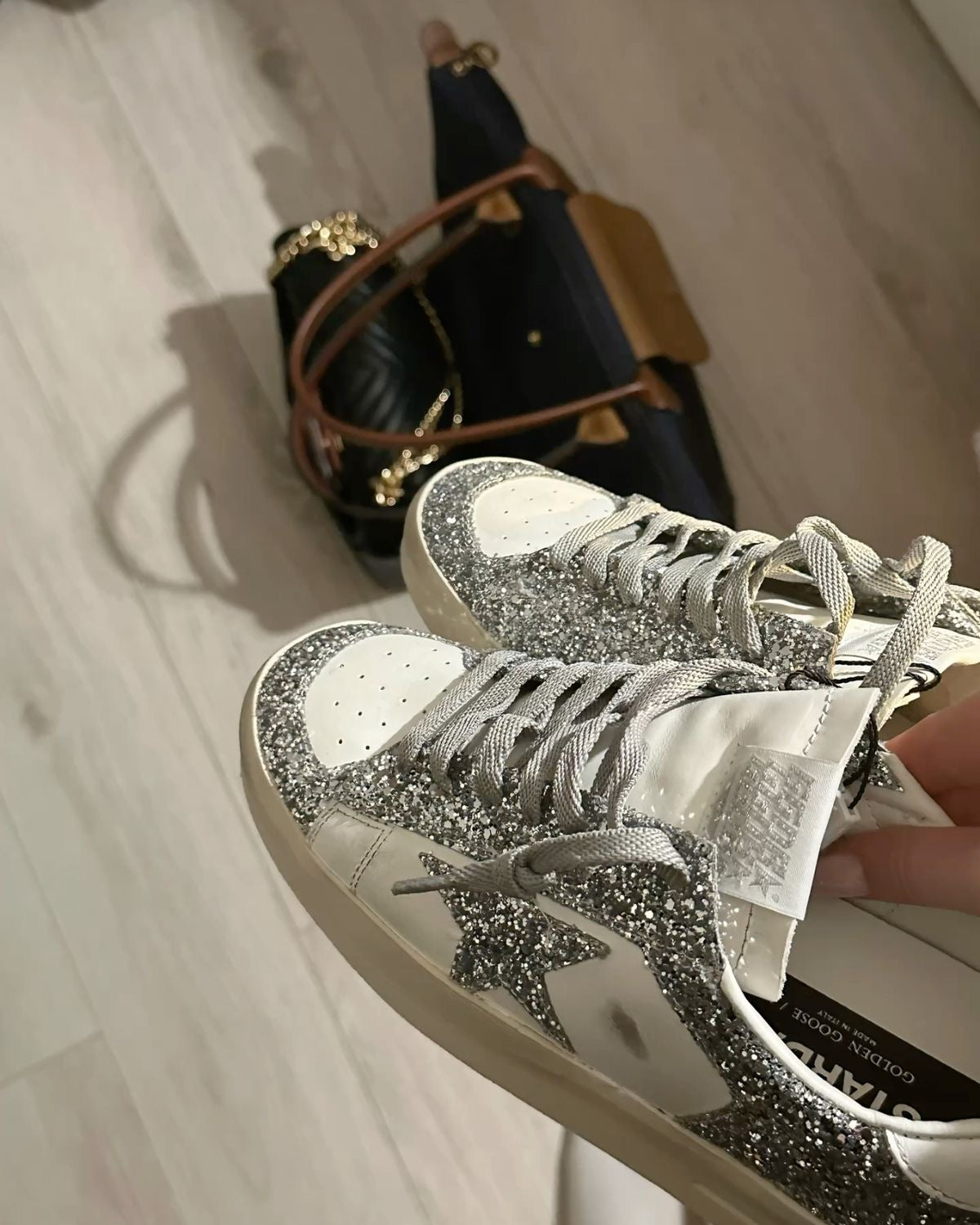GOLDEN GOOSE