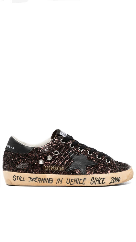 GOLDEN GOOSE
