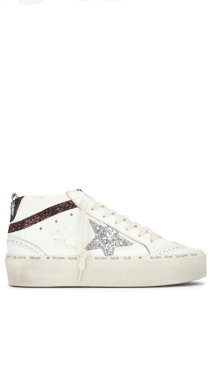 GOLDEN GOOSE