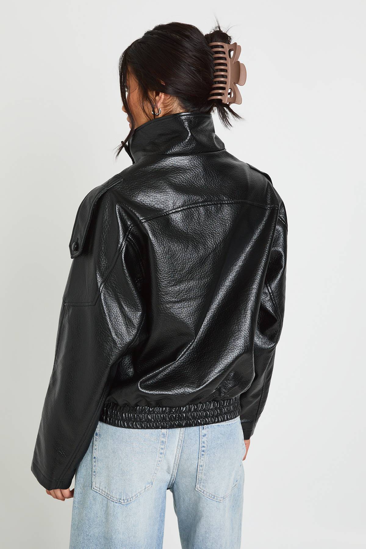 BLACK VIBES JACKET