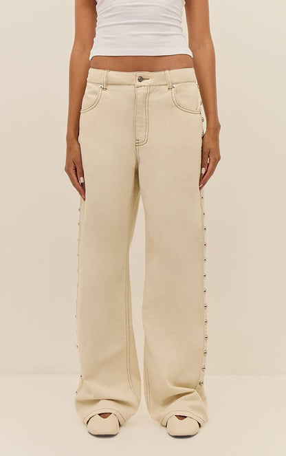 FALL STUDDED JEAN